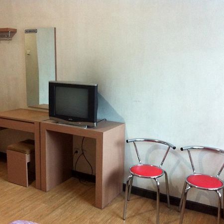 Bandung Indah Hotel Bagian luar foto