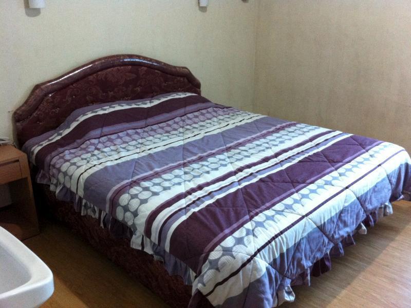 Bandung Indah Hotel Bagian luar foto
